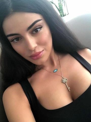 Илона